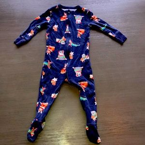 EUC Old Navy footed pj holiday themed SZ 12-18M